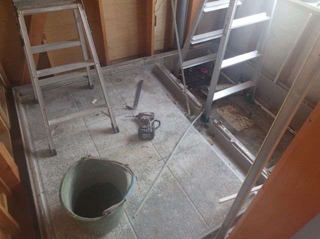 風呂　施工中　上三川